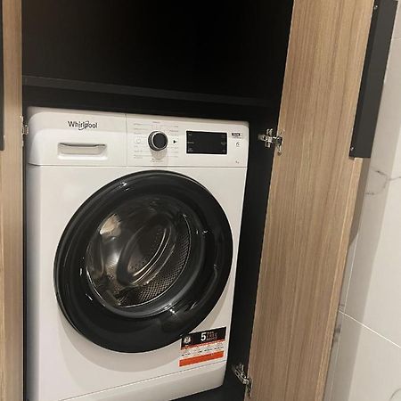 Amsterdam - Nowy Apartament W Centrum Z Prywatnym Zadaszonym Parkingiem 노비 타르그 외부 사진