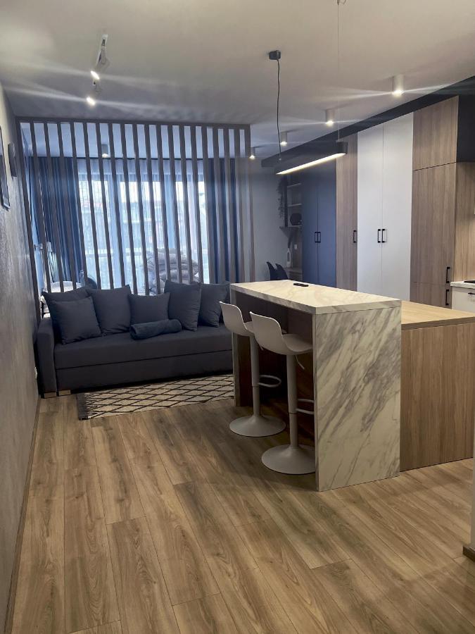 Amsterdam - Nowy Apartament W Centrum Z Prywatnym Zadaszonym Parkingiem 노비 타르그 외부 사진