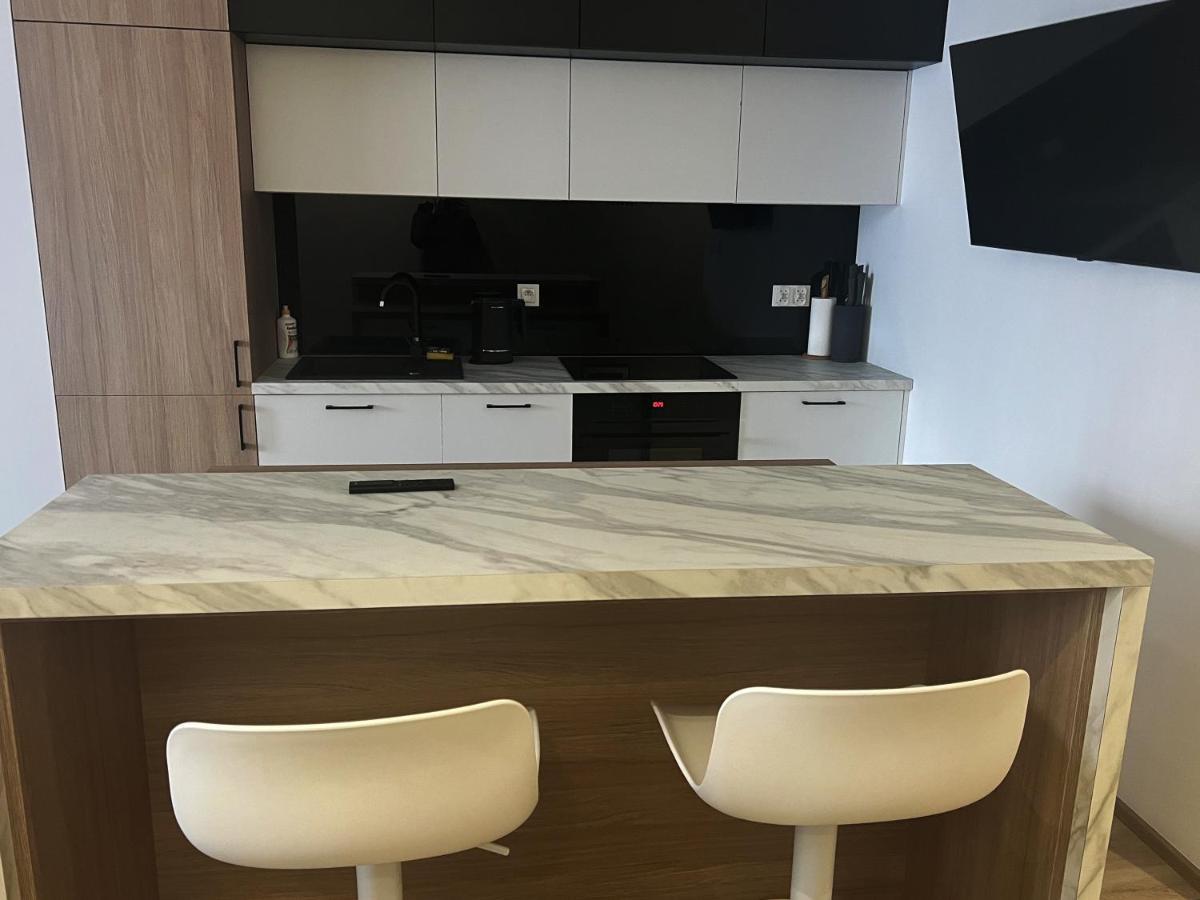 Amsterdam - Nowy Apartament W Centrum Z Prywatnym Zadaszonym Parkingiem 노비 타르그 외부 사진